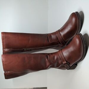 UGG Dahlen Leather Boots  NEW Women's 11 Bourbon Brown 1006043 Water Resistant